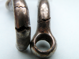 Corrosievermoeidheid bij metalen werktuig.