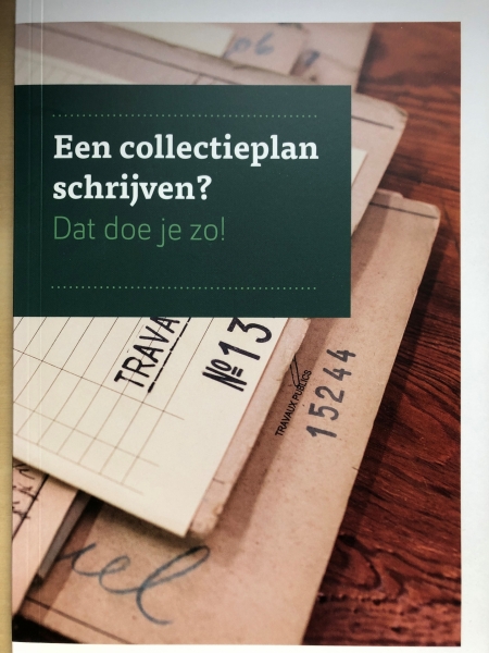 Cover van het boek 'Een collectieplan schrijven?'. © Rijksdienst voor het Cultureel Erfgoed, Vlaamse Gemeenschapscommissie, FARO, Museumvereniging
