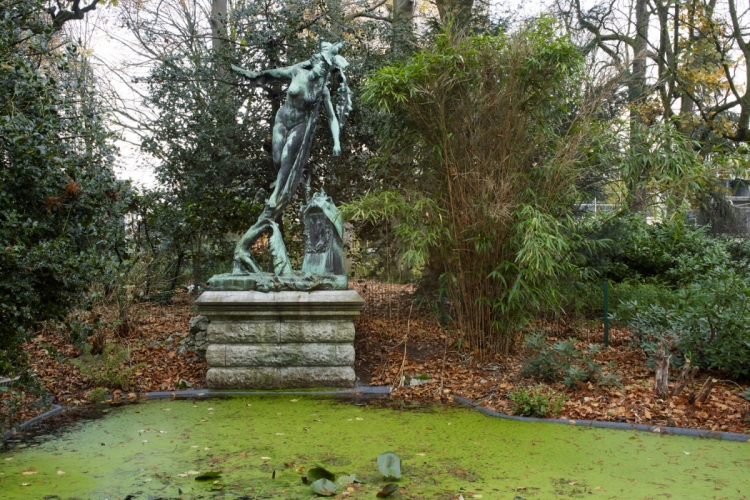 Jacques De Lalaing, Monument voor Camille Coquilhat, 1893, brons, Collectie Kunst in de Stad. Locatie: Albertpark, Antwerpen. Fotografie: Kristien Daem.